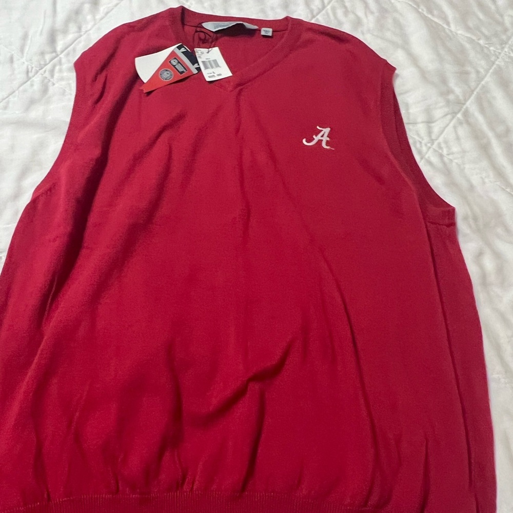 Sold- New with tags campus specialities men’s crimson Alabama sweater size XL